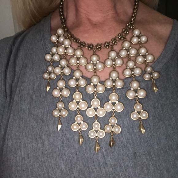 Gorgeous Stella and Dot pearl necklace. - Picture 4 of 5